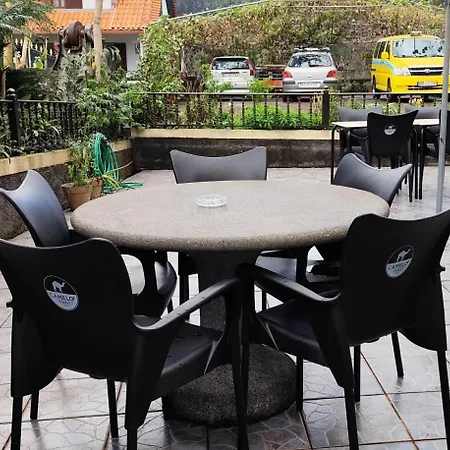 Ilhamontanha - Serras Da Ilha Frühstückspension