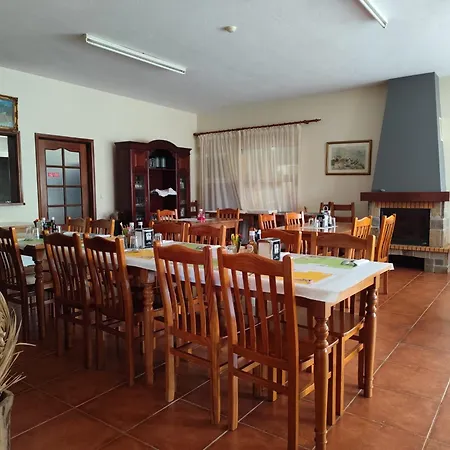 Ilhamontanha - Serras Da Ilha Bed & Breakfast *